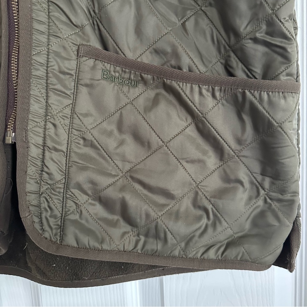 Barbour quilted vest, men’s large - Picture 6 of 9